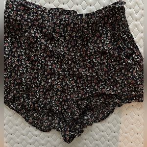 Ultra High Rise Floral Shorts